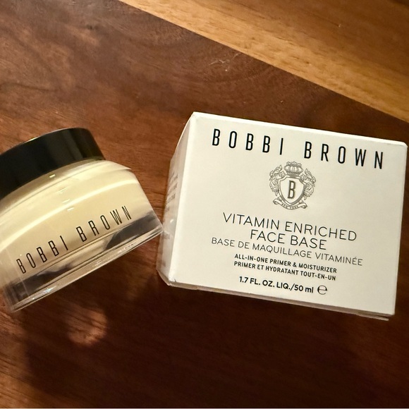 Bobbi Brown Other - Bobbi Brown Vitamin Rich Face Base